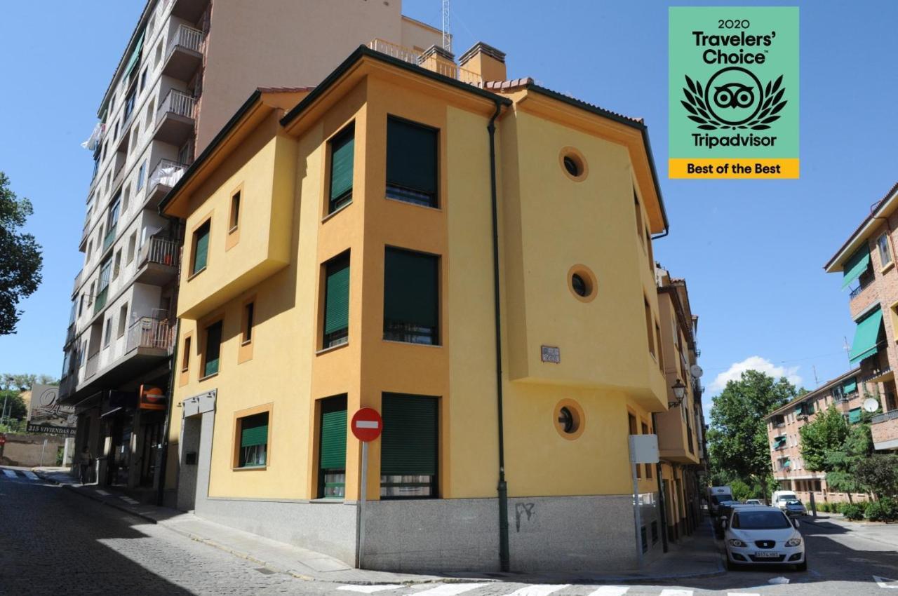 Hotel Apartamentos Aralso Segovia Exteriör bild
