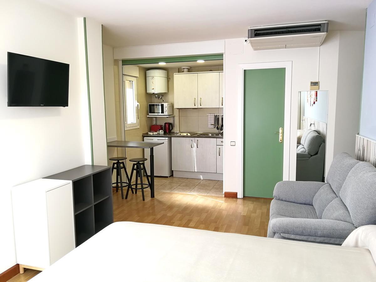 Hotel Apartamentos Aralso Segovia Exteriör bild